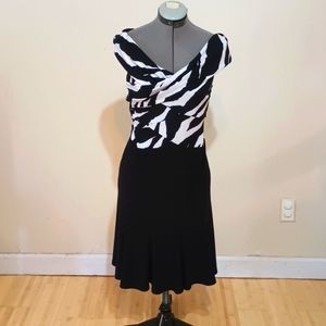 Joseph ribkoff brand size 8 stretchy zebra dress